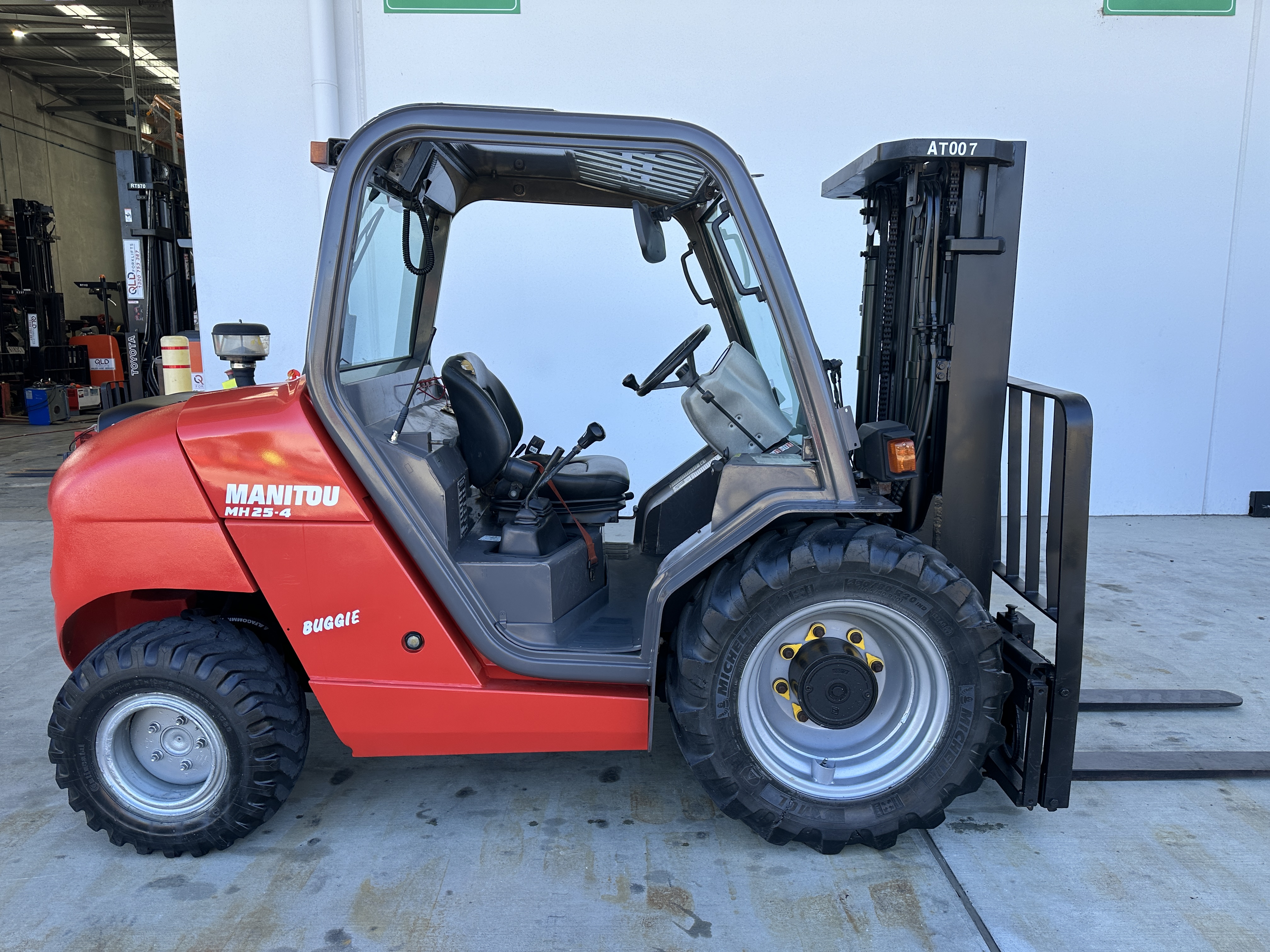 manitou MH25-4T